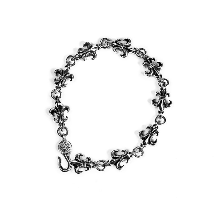 BS Fleur Cross Cut out Link Bracelet